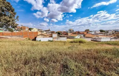Terreno à venda no Manoel Valinhas, Divinópolis 