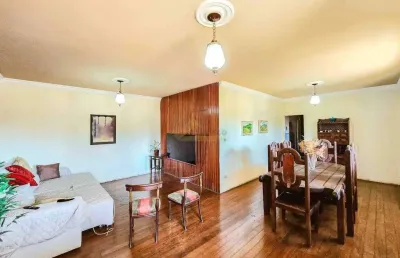 Casa à venda, 5 quartos, 1 suíte, 10 vagas, interlagos - divinópolis/mg