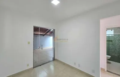 Casa à venda, 2 quartos, 3 vagas, walchir resende - divinópolis/mg