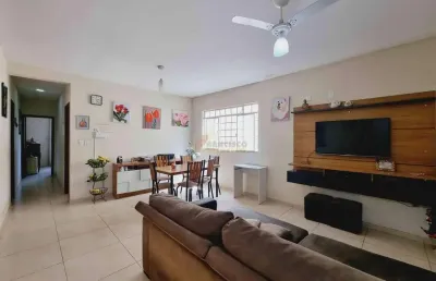 Casa à venda, 2 quartos, 2 vagas, são luiz - divinópolis/mg