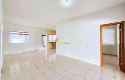 Casa à venda, 3 quartos, 4 vagas, nova holanda - divinópolis/mg