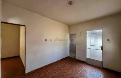 Casa à venda, 2 quartos, 1 vaga, bom pastor - divinópolis/mg