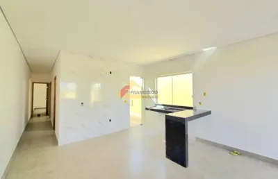 Casa à venda, 3 quartos, 2 vagas, jardim candidés - divinópolis/mg