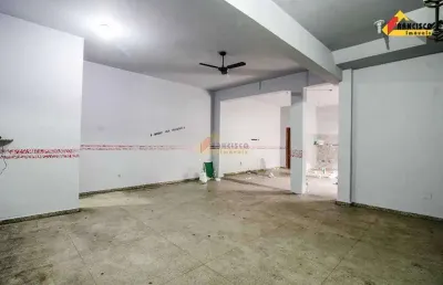 Ponto comercial para alugar no Bom Pastor, Divinópolis 