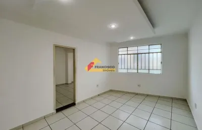 Apartamento com 4 quartos para alugar no Centro, Divinópolis 