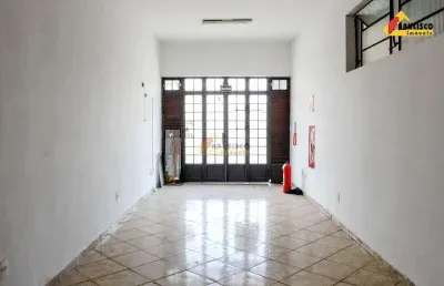 Ponto comercial para alugar no Santo Antônio, Divinópolis 