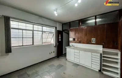 Sala comercial para alugar no Centro, Divinópolis 