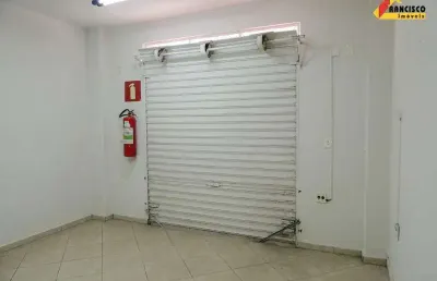 Ponto comercial para alugar no Santa Clara, Divinópolis 