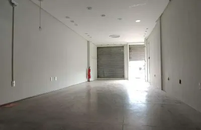 Ponto comercial para alugar no Santa Clara, Divinópolis 