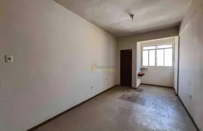 Sala comercial para alugar no Centro, Divinópolis 