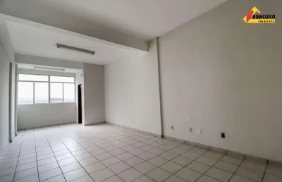 Sala comercial para alugar no Centro, Divinópolis 