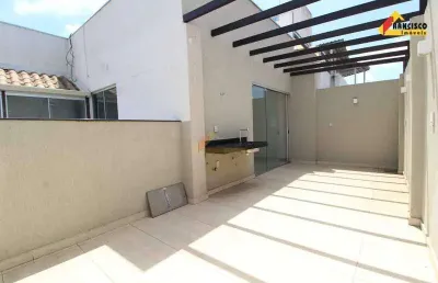 Cobertura com 4 quartos para alugar no Centro, Divinópolis 