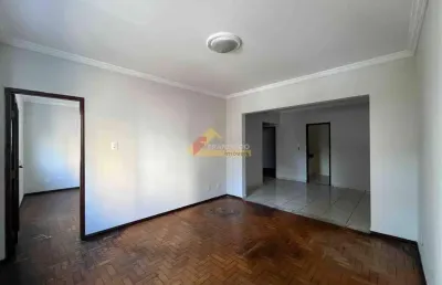 Apartamento com 4 quartos para alugar no Centro, Divinópolis 