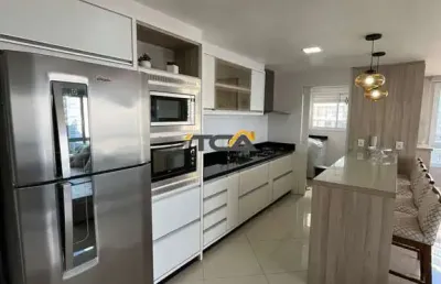 Apartamento 03 dormitórios próximo às 4 praças em torres/rs