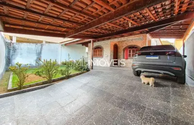 Casa com 2 quartos à venda na Rua Maria Caran, 24, Saracuruna, Duque de Caxias