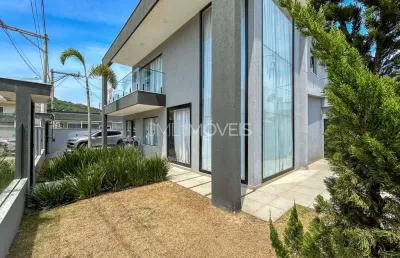 Luxuosa casa de condomínio em xerém  -  duque de caxias