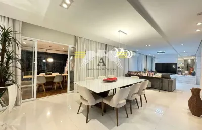 Viva com exclusividade em um apartamento de 179m² à venda, 3 suítes, sacada gourmet, 3 vagas, local