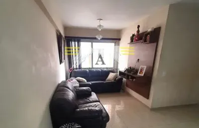 Apartamento à venda, 75m², 3 dormitórios, 1 vaga de garagem, localização privilegiada na região do
