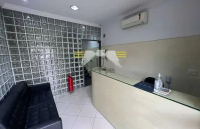 Prédio comercial com 6 salas, 8 banheiros, 8 vagas para alugar no tatuapé por r$ 30.000,00/mês