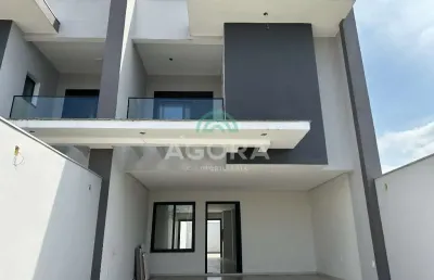 Sobrado 150m² construídos 3(três)dormitórios sendo1(uma)suíte mais 1(uma)suíte americana e sacadas