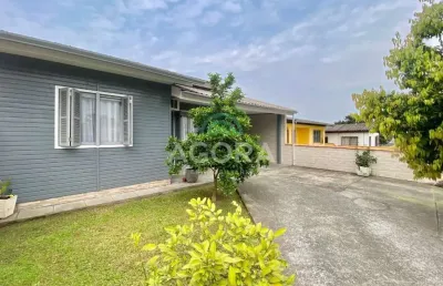 Sobrado no bairro estância velha com 3 (três) dormitórios sendo 1 (uma)suite.