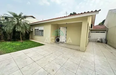Excelente casa térrea com 4 dormitórios e 1 suíte, localizado no bairro igara.