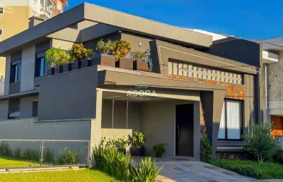 Sobrado moderno de 259,92m² com 3 (três) suítes, localizado no bairro igara.