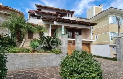 Sobrado de 3(três) dormitórios, sendo 1(um) suíte no bairro cidade nova