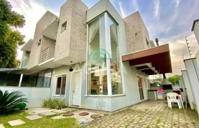 Casa com 3 quartos à venda no Igara, Canoas 