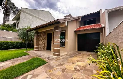 Sobrado de 190m² com 3 (três) dormitórios, localizado no bairro moinhos de vento.