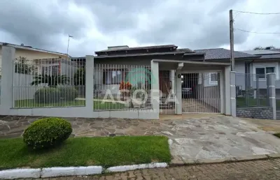 Casa térrea com 3 (três) dormitórios, sendo 2 (duas) suítes, localizada no bairro igara em canoas.