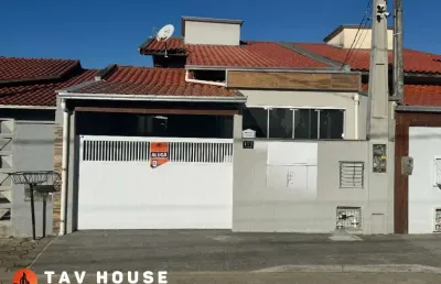 Casa mobiliaida  com 3 quartos para locação no centro de penha sc