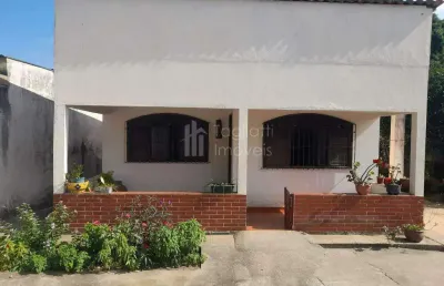 Casa com 2 quartos à venda na Rodovia Amaral Peixoto, 149, Coqueiral, Araruama