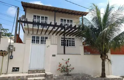Casa com 4 quartos à venda na Rua Dos Cânticos, 987, Morro Moreno, Araruama