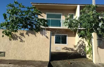 Casa com 2 quartos à venda na Rua Tupiniquim, 03, Parati, Araruama