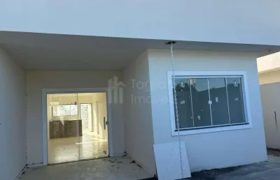 Casa com 3 quartos à venda no Itatiquara, Araruama 