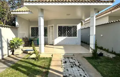 Linda casa com 2 quartos no bairro coqueiral - araruama / rj