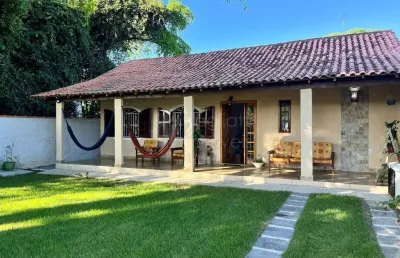 Ótima casa com piscina e excelente localização no centro de praia seca