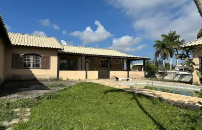Casa com 6 quartos à venda na Rua Medeia Da Mota, Pontinha, Araruama