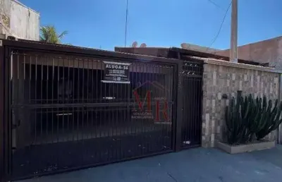 Casa com 3 quartos para alugar na Rua Manoel Garcia da Rocha, Chris II, Votuporanga