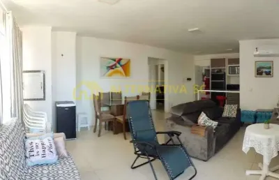 Apartamento à venda com 2 quartos sendo 1 suíte e 1 demi-suíte, em itacolomi, balneário piçarras, sc
