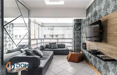 Cobertura duplex mobiliada com 85m² á aproximadamente 1 km da praia de jurerê internacional.