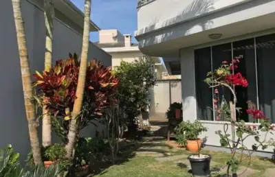 Casa à venda no bairro ingleses do rio vermelho - florianópolis/sc