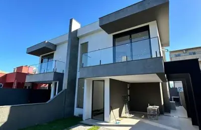 Sobrado à venda no bairro ingleses do rio vermelho - florianópolis/sc