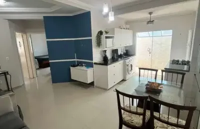 Apartamento garden mobiliado com 100m² á aproximadamente 500 metros da praia dos ingleses