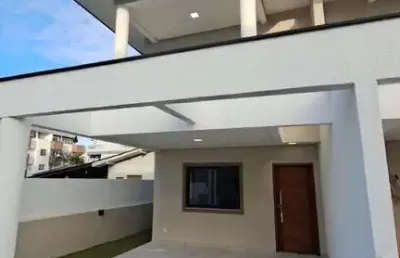 Sobrado à venda no bairro canasvieiras - florianópolis/sc