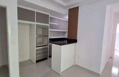 Apartamento semi mobiliado com 58m² á aproximadamente 3km da praia dos ingleses