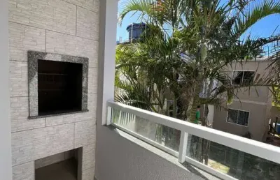 Apartamento de locação na região dos ingleses sul (400 metros da praia)