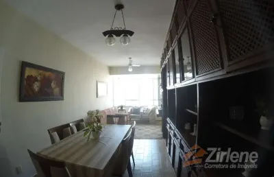 Apartamento 2 quartos a poucos metros da praia do morro.