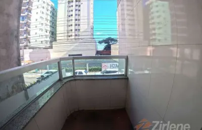 Apartamento de 2 quartos sendo 1 suíte  na segunda quadra do mar.